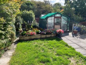 Photo 1- click for photo gallery